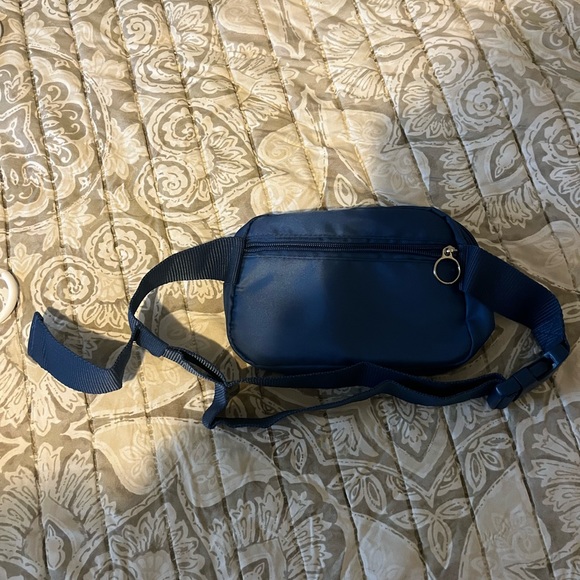 Fanny pack - Picture 2 of 3